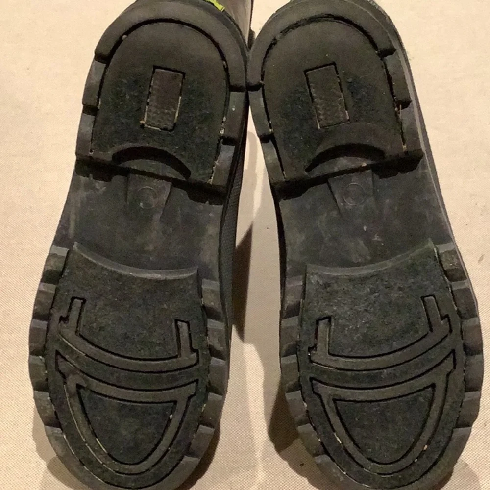 Western Chief - BOOTS - Charcoal - Kids Size US 2 - Style Kids Winterchief